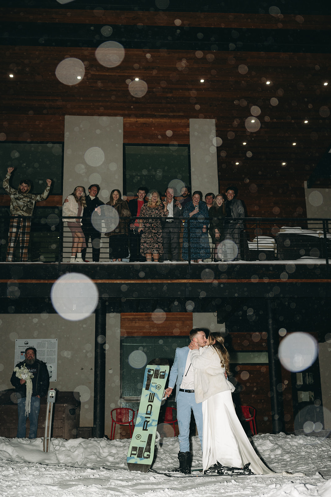 wedding photoshoot in the snow