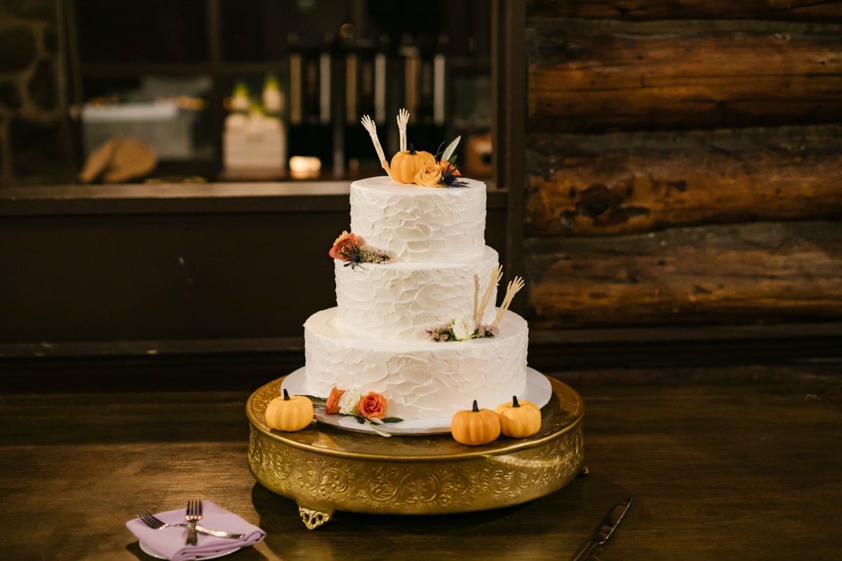 skeleton wedding cake