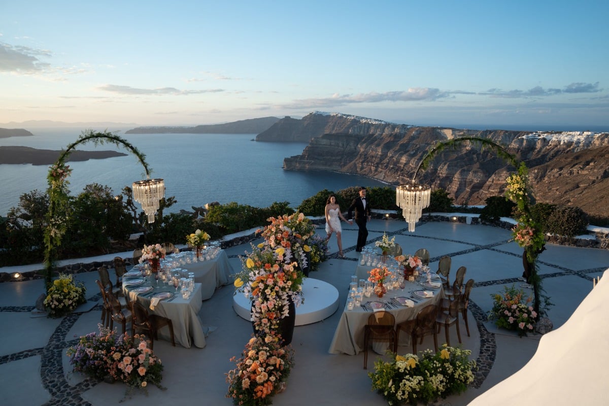 515-klassen_weddings_lichttrunken_destinationwedding_santorini_lifetimeaffair_515