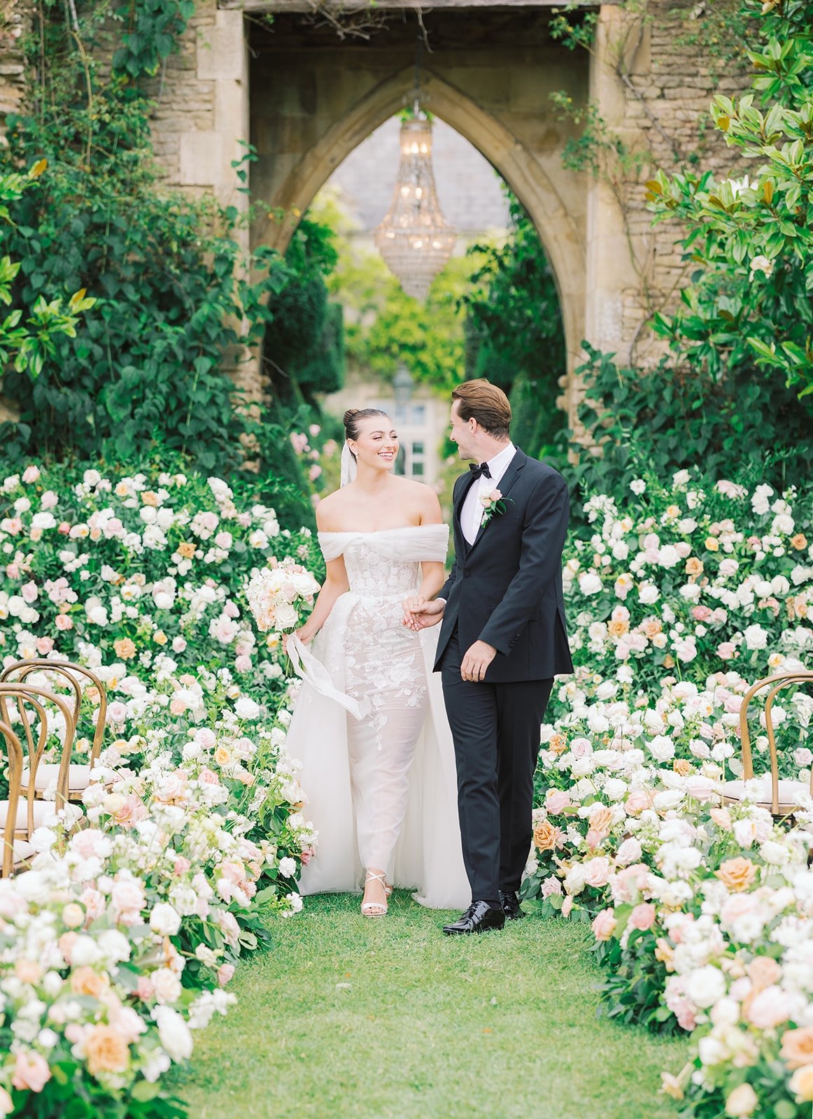 english garden wedding inspiration