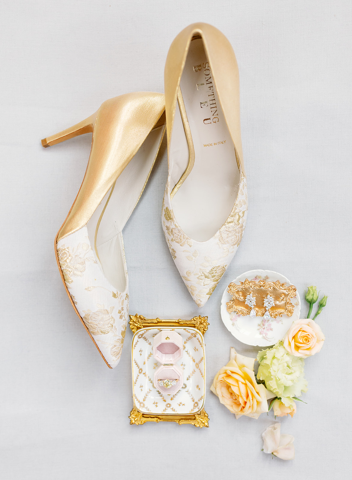 gold wedding shoes