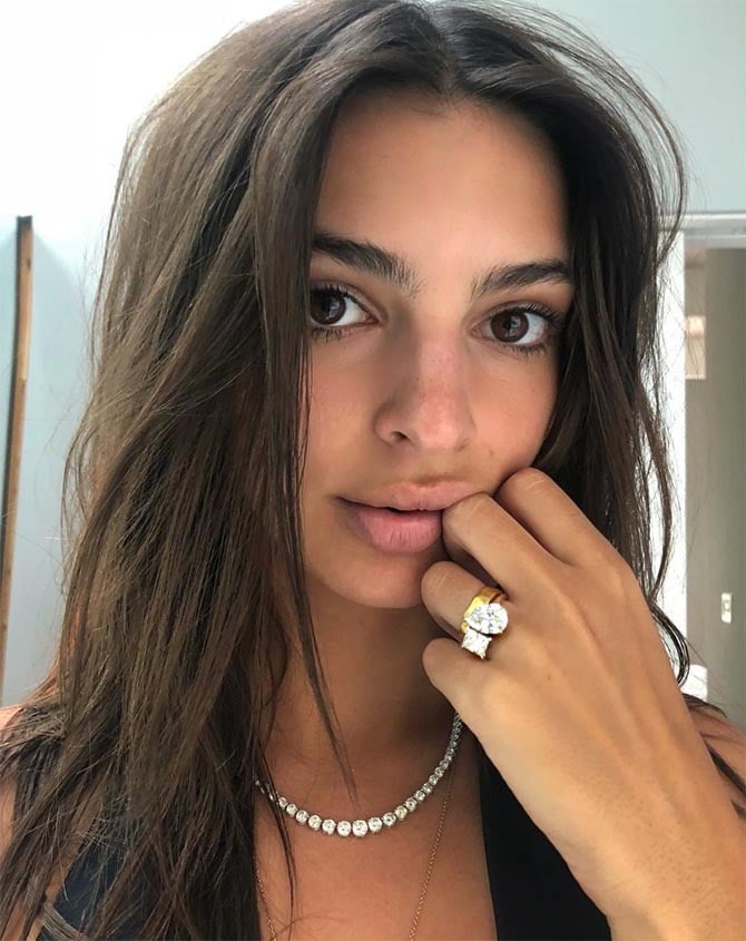 Emily Ratajkowski engagement ring close up 