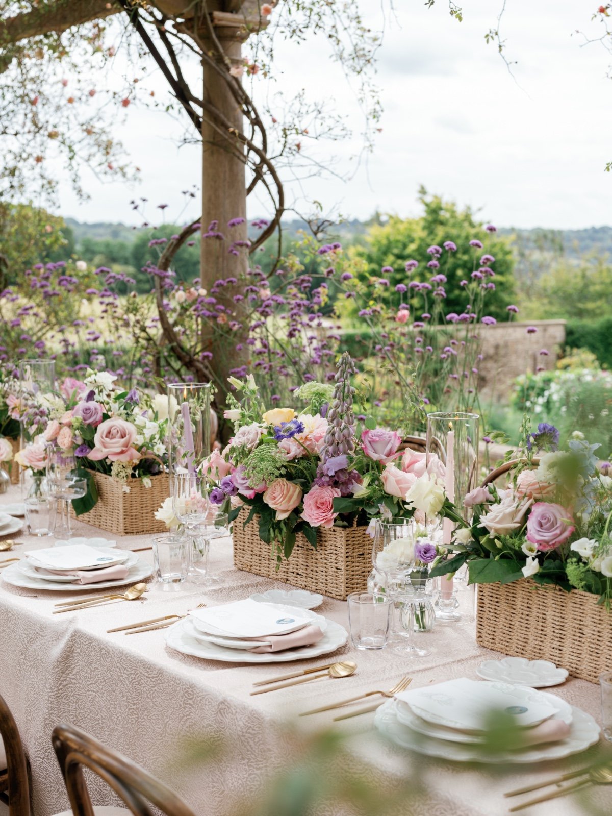 pastel pink reception decor