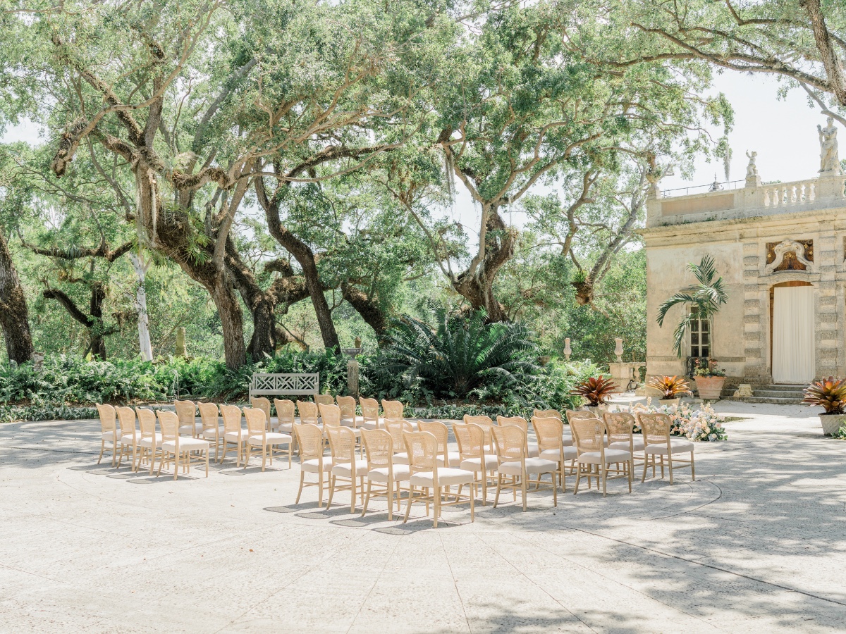 outdoor wedding ceremony at vizcaya