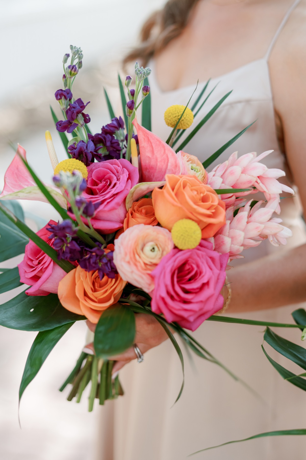 tropical bouquet for bride