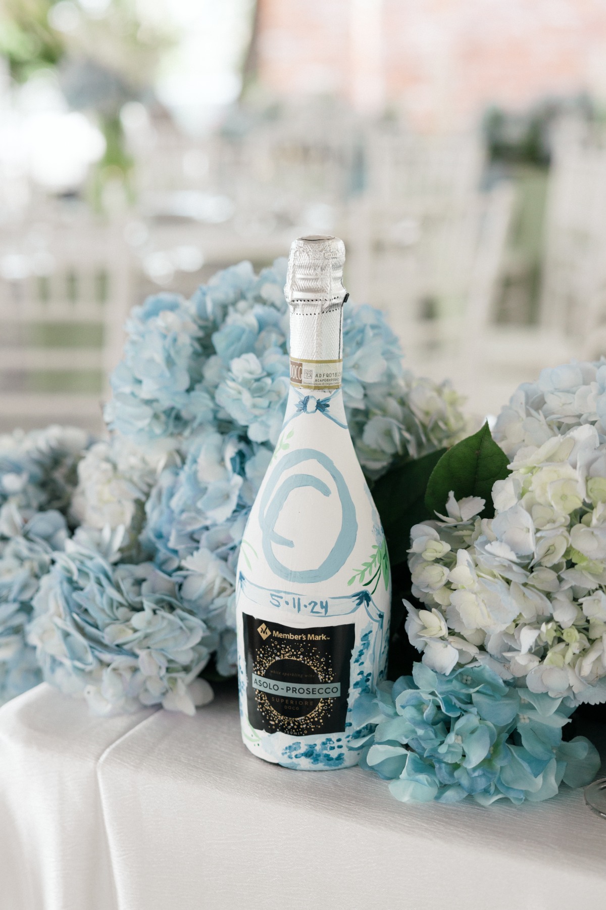 custom painted champagne bottles for wedding