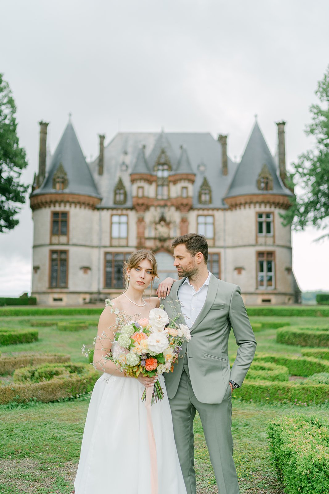 castle wedding venue in the french countryside