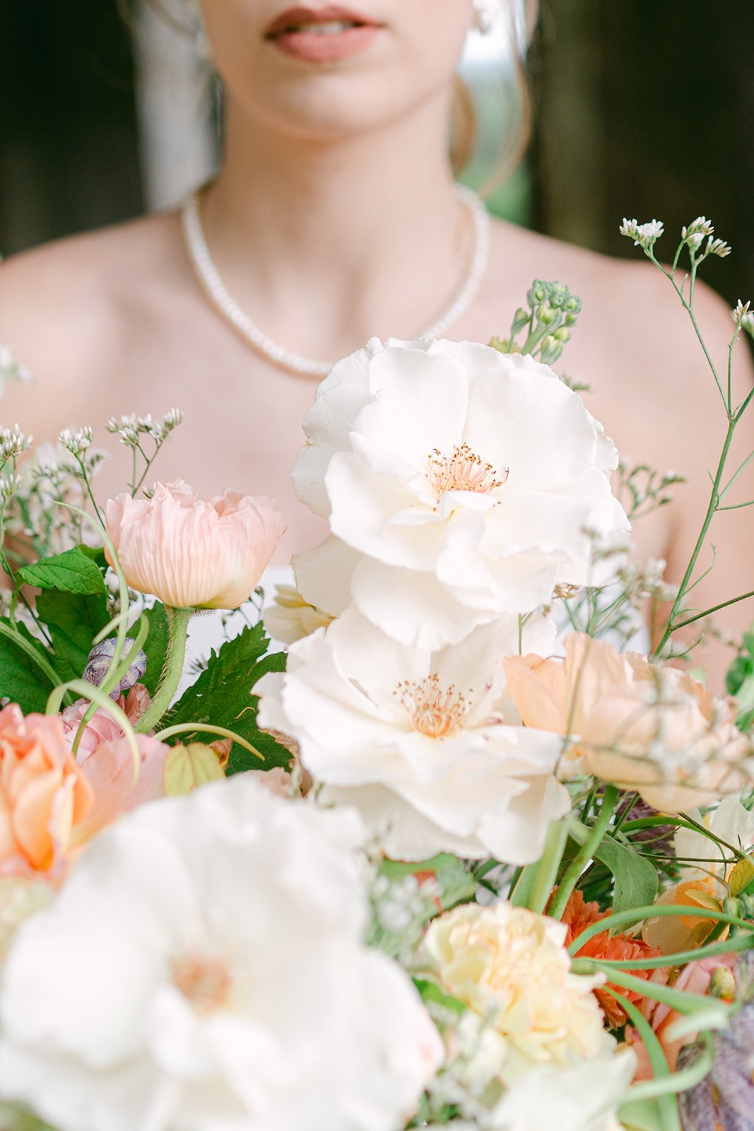 peach and ivory wedding bouquet