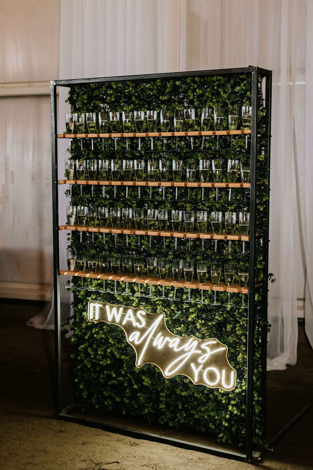 champagne toast wall for weddings