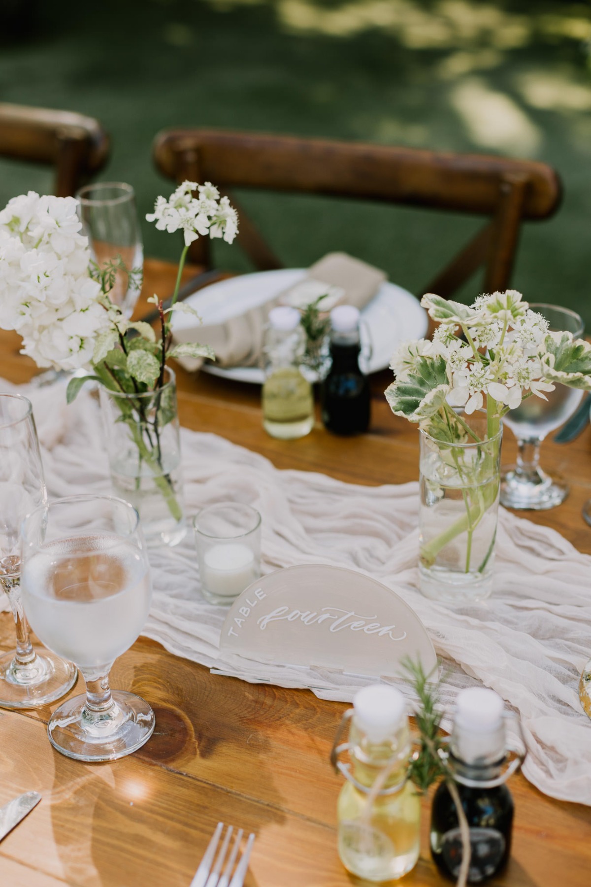 organic inspired wedding tablescape