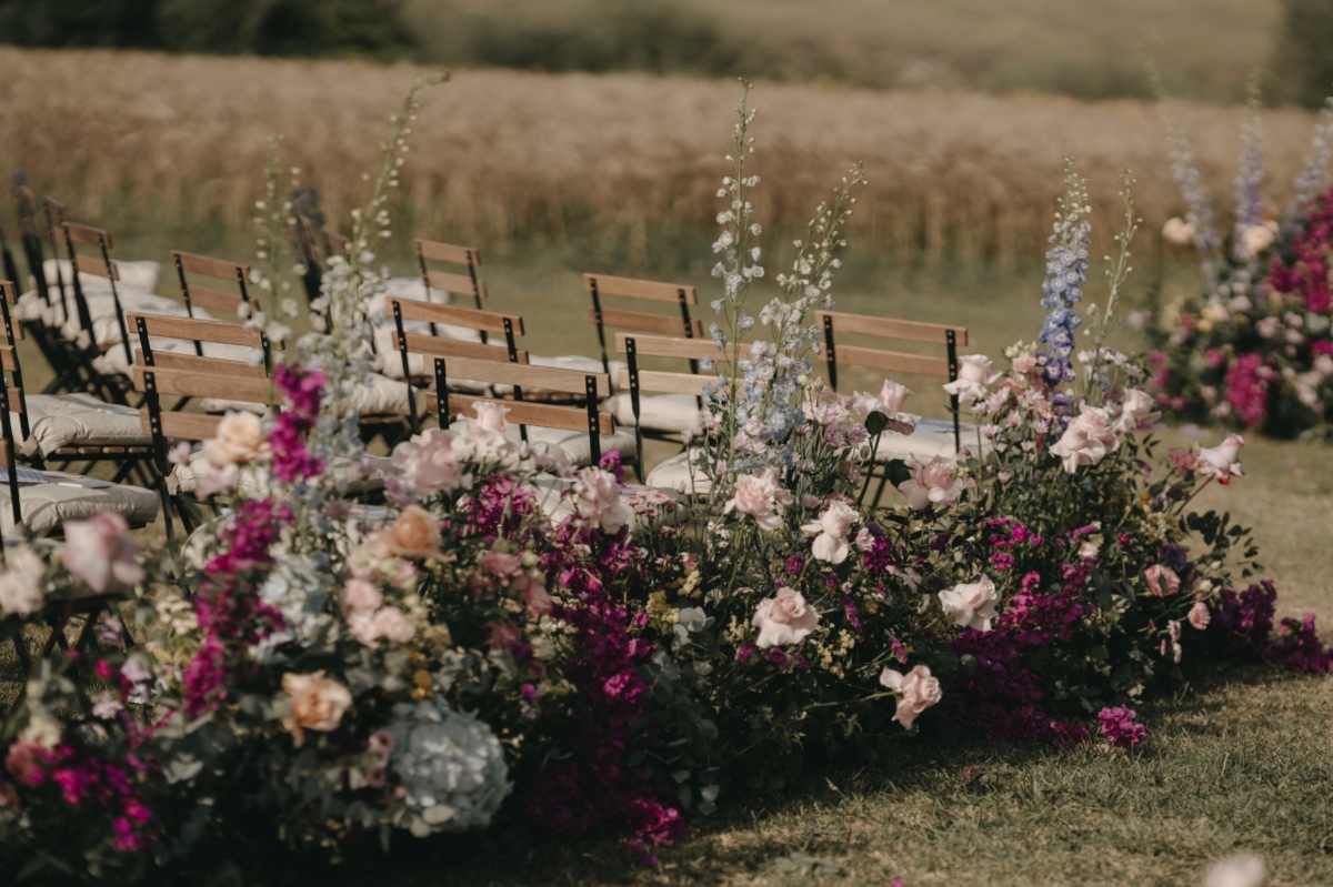 fuchsia wedding arrangements 