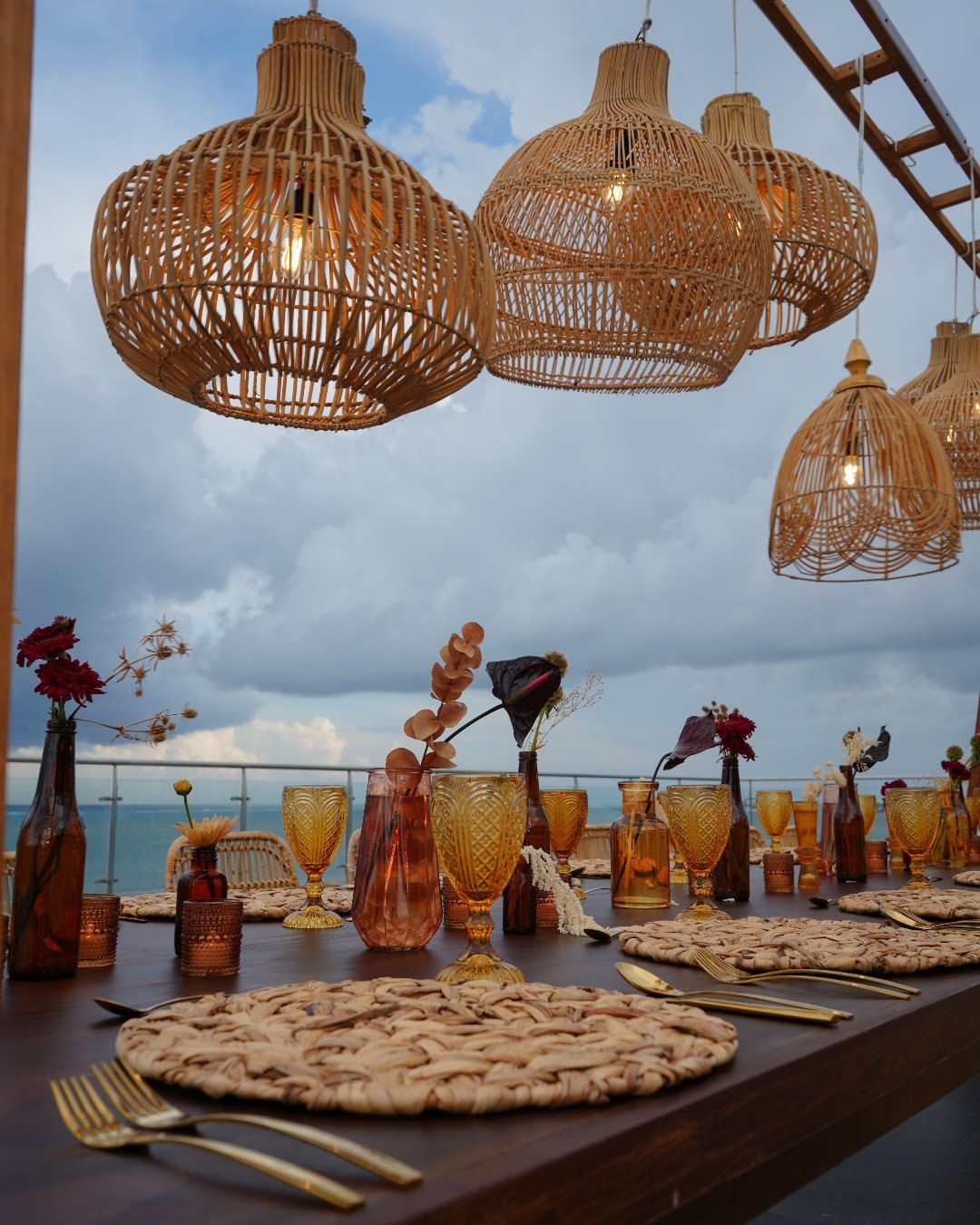 oceanfront wedding reception at margaritaville riviera maya cancun