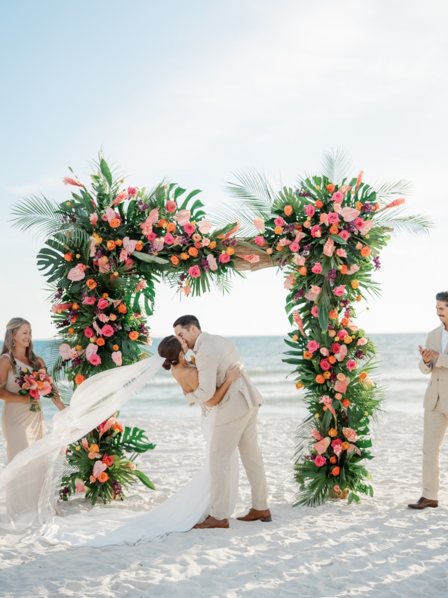 A sweet tropic wedding on the sugar sand beaches of the Emerald Coast