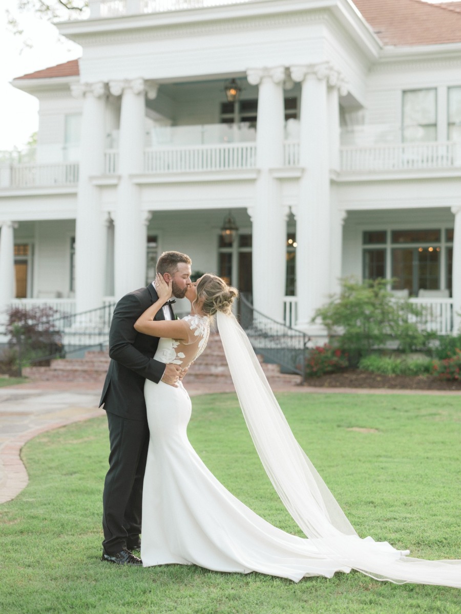 This enchanting blue and ivory wedding exudes classic southern charm