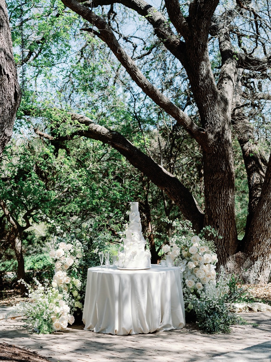 This garden shoot proves mother nature makes the best venues